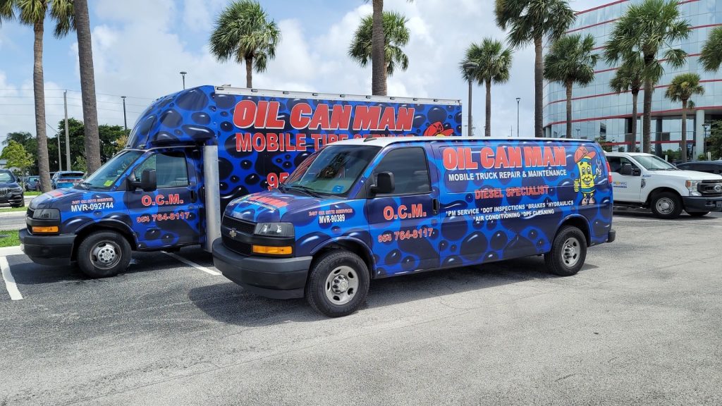 Mobile oil change and preventive maintenance services for commercial fleets